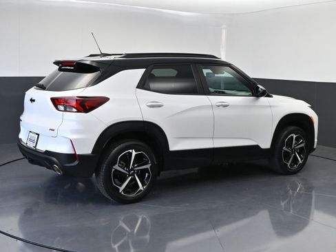 Used 2023 Chevrolet TrailBlazer RS AWD/4WD image 7