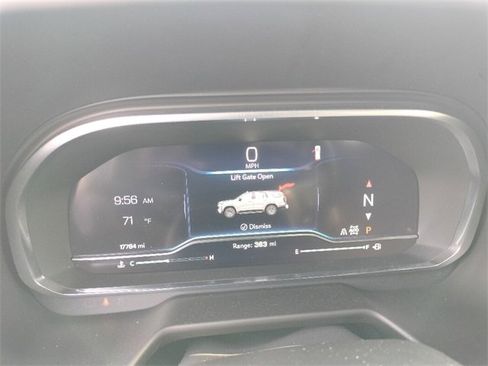 Used 2023 Chevrolet Tahoe Z71 image 34