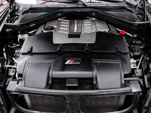 Used 2014 BMW X6 M image 44