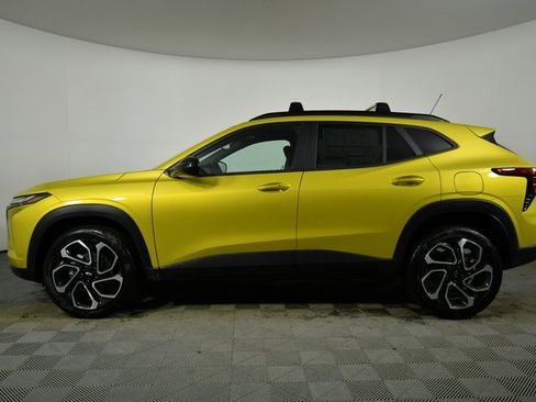 New 2025 Chevrolet Trax RS image 17