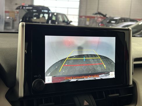 Used 2024 Toyota RAV4 XLE image 19