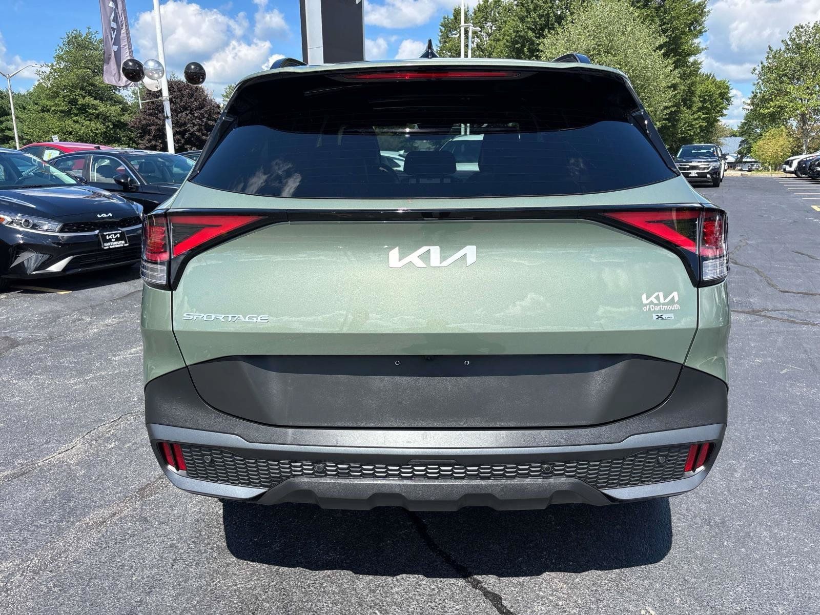 Used 2024 Kia Sportage X-Line w/ X-Line Premium Package AWD/4WD image 4