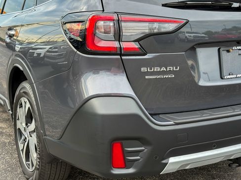 Used 2020 Subaru Outback Touring XT AWD/4WD image 9