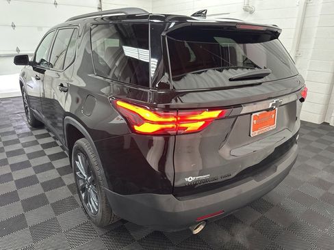 Used 2023 Chevrolet Traverse RS image 7