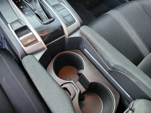 Used 2020 Honda Civic EX image 22