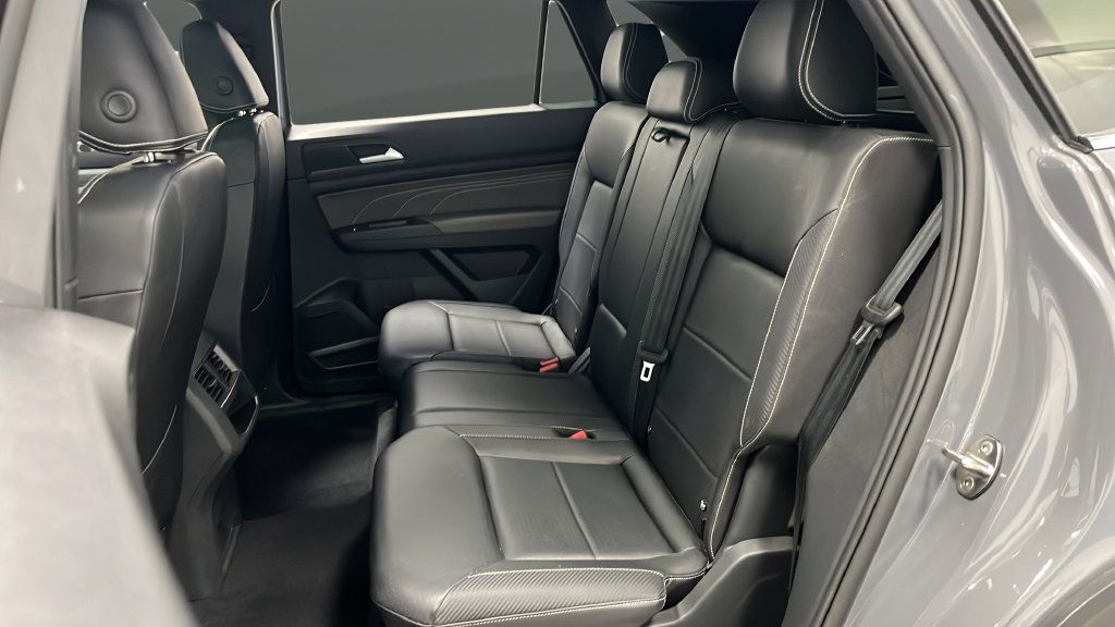 Used 2023 Volkswagen Atlas Cross Sport SE w/ Panoramic Sunroof Package AWD/4WD image 24