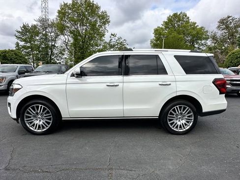 Certified 2022 Ford Expedition Limited AWD/4WD image 8