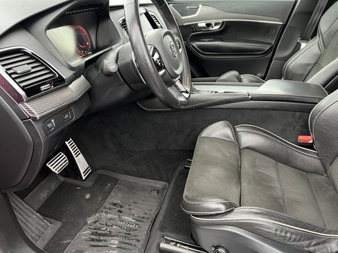 Used 2016 Volvo XC90 T6 R-Design w/ Vision Package image 16