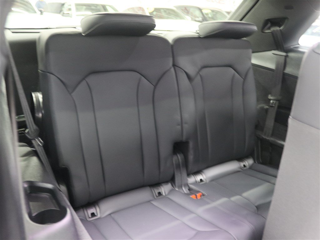 Used 2025 Audi Q7 3.0T Prestige AWD/4WD image 20
