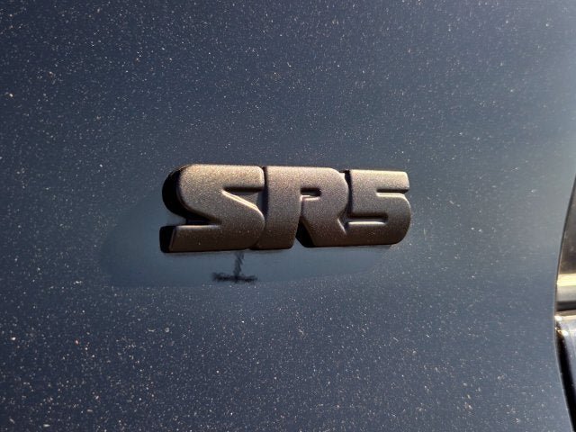 Used 2023 Toyota 4Runner SR5 Premium w/ Moonroof Package AWD/4WD image 19