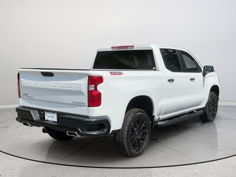 New 2026 Chevrolet Silverado 1500 Custom Trail Boss AWD/4WD image 5