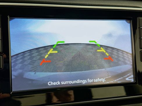 Used 2024 Nissan Versa S w/ Trunk Package image 21