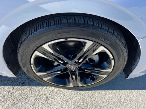 Used 2022 Kia K5 GT-Line w/ GT-Line FWD Premium Package image 12