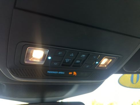 Used 2020 Ford Explorer ST w/ ST Street Pack image 22