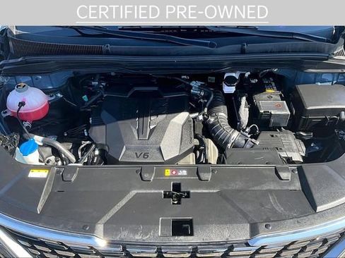 Certified 2024 Kia Carnival SX Prestige image 9