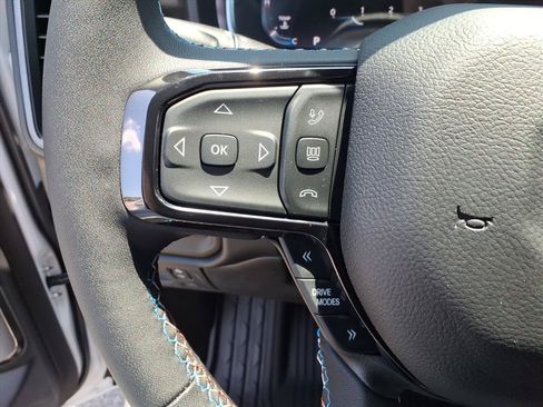 New 2026 RAM 1500 Laramie AWD/4WD image 25