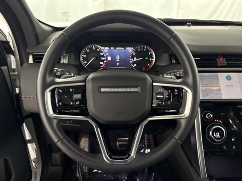 Used 2023 Land Rover Discovery Sport SE R-Dynamic AWD/4WD image 11