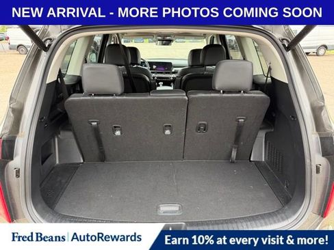 Used 2025 Kia Telluride S AWD/4WD image 13
