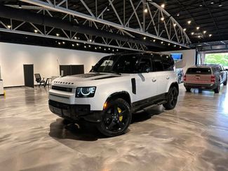 Used 2022 Land Rover Defender 110 X-Dynamic HSE AWD/4WD video 2