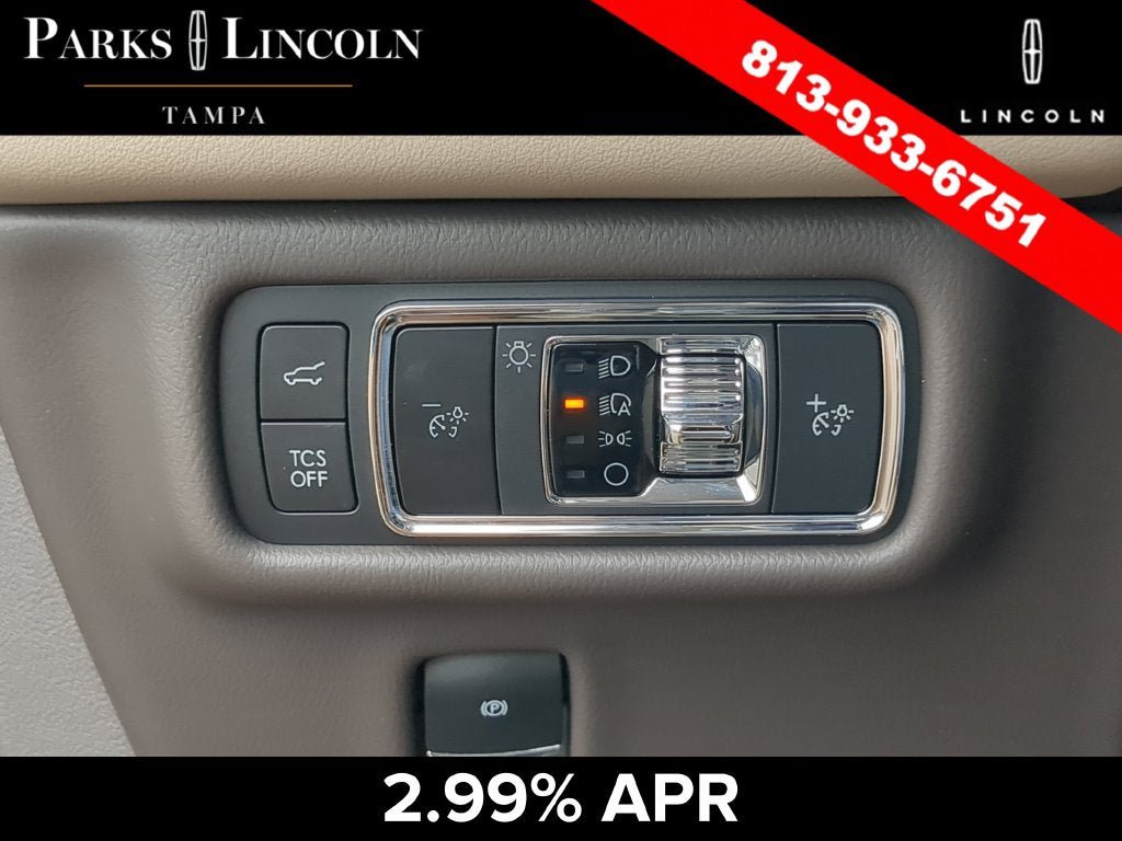 Certified 2022 Lincoln Nautilus FWD w/ Premium Package image 25