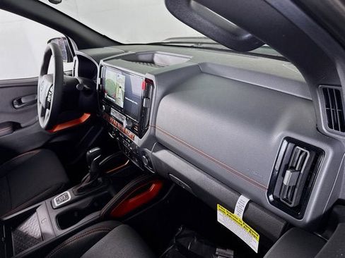New 2026 Nissan Frontier PRO-4X w/ Pro-4x Convenience Package AWD/4WD image 24