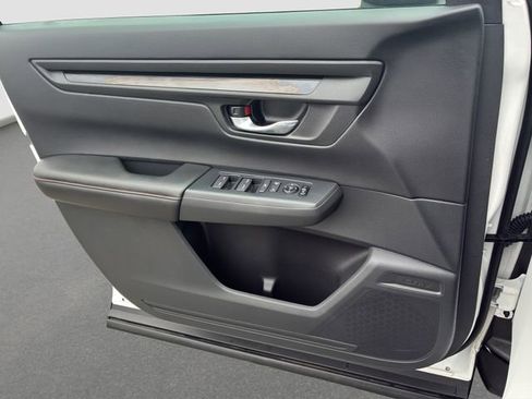 Used 2026 Honda CR-V TrailSport image 12