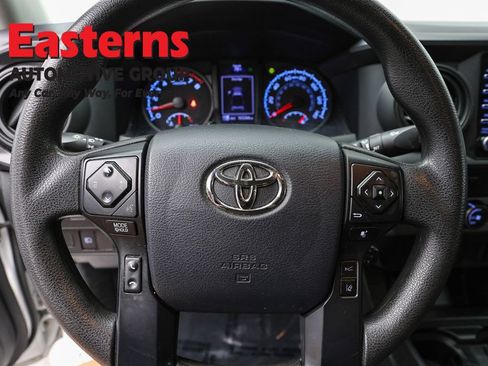 Used 2020 Toyota Tacoma SR w/ SR Convenience Package RWD image 10