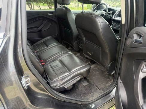 Used 2017 Ford Escape Titanium AWD/4WD image 10