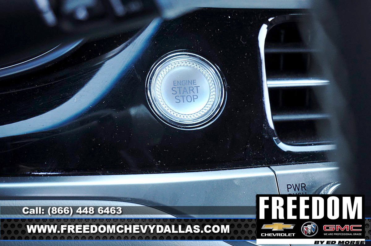 Used 2025 Genesis G70 2.5T RWD image 30