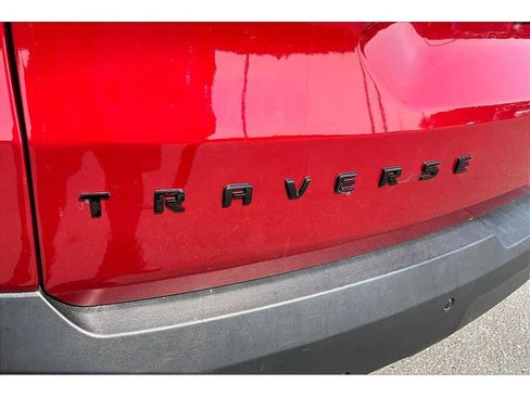 Used 2019 Chevrolet Traverse LT w/ LPO, Blackout Package image 31