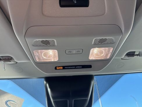 Used 2025 Ford Transit 250 148 Medium Roof Extended AWD image 42