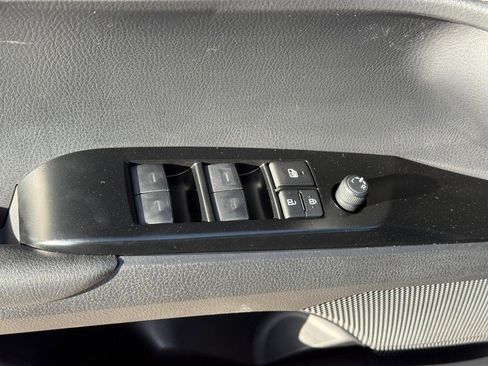 New 2026 Toyota Camry Hybrid image 14