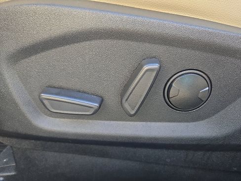 Certified 2024 Ford Edge Titanium image 12