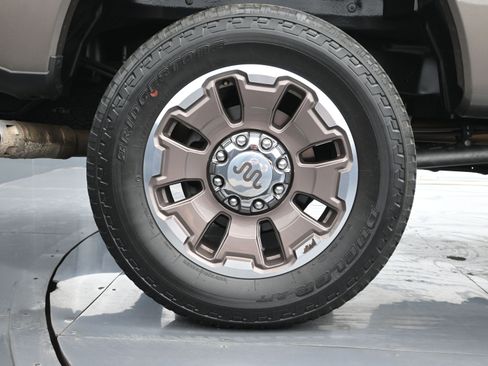 Used 2023 Ford F250 King Ranch w/ FX4 Off-Road Package image 17