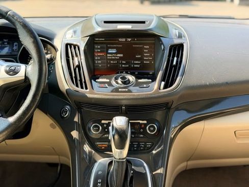 Used 2015 Ford Escape Titanium w/ Canadian Touring Package AWD/4WD image 22