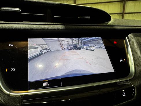 Used 2022 Cadillac XT6 Luxury image 25