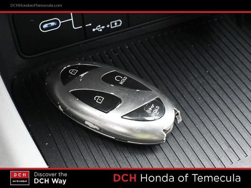 Used 2024 Hyundai Kona SEL FWD image 8