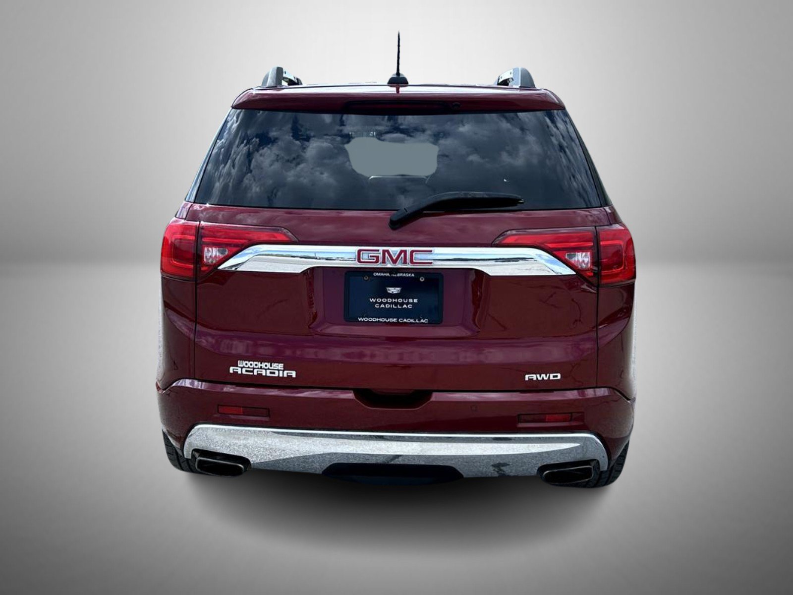 Used 2018 GMC Acadia Denali w/ Technology Package AWD/4WD image 7