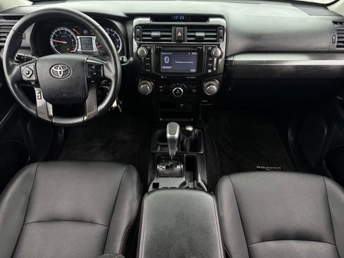 Used 2019 Toyota 4Runner TRD Off-Road Premium AWD/4WD image 10