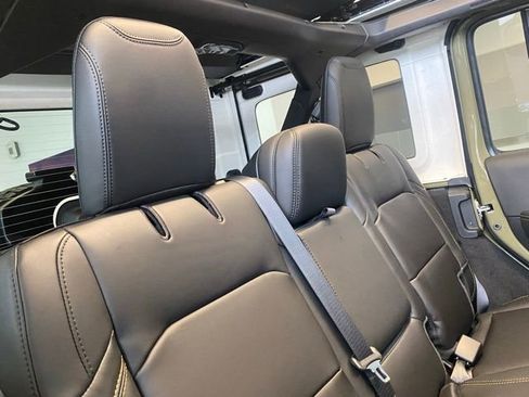 New 2025 Jeep Wrangler Unlimited Rubicon 392 image 34