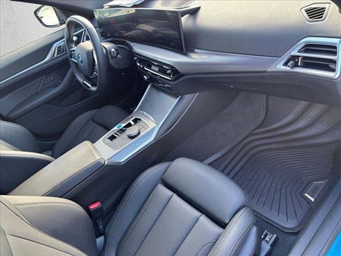 Certified 2025 BMW i4 eDrive40 image 21