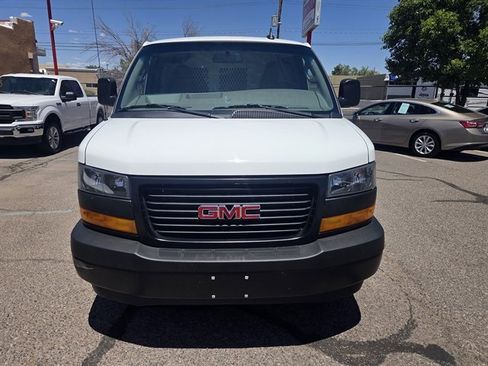 Used 2024 GMC Savana 2500 w/ Driver Convenience Package RWD image 4