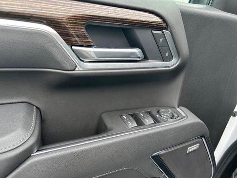 New 2025 GMC Sierra 1500 Elevation w/ Preferred Package image 13