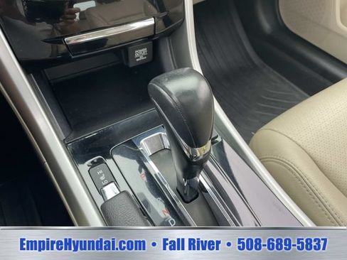 Used 2016 Honda Accord EX-L image 26