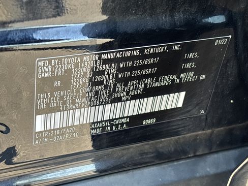 Used 2023 Toyota RAV4 XLE AWD/4WD image 35
