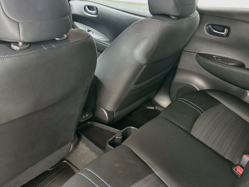 Used 2025 Nissan Leaf S FWD image 27