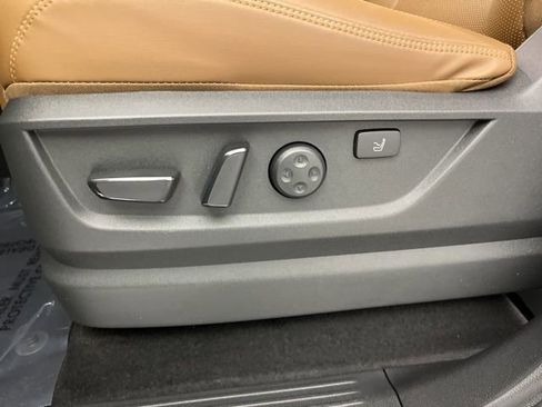 New 2026 Nissan Armada Platinum Reserve AWD/4WD image 33