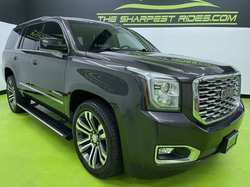 Used 2018 GMC Yukon Denali w/ Denali Ultimate Package image 2
