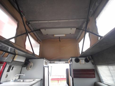 Used 1994 Dodge B350 RWD image 18