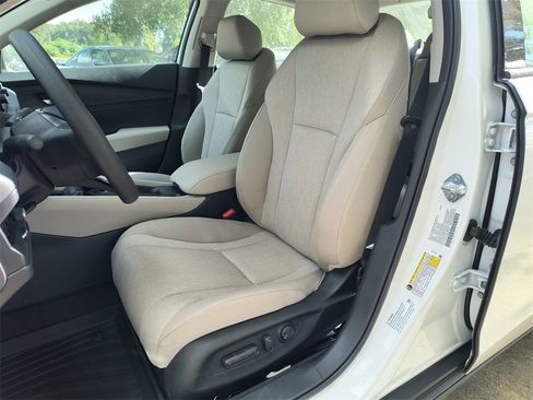 New 2025 Honda Accord SE image 6